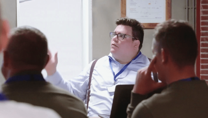 Tijdens de workshop is een respondent, gespeeld door mij, compleet verbijsterd.