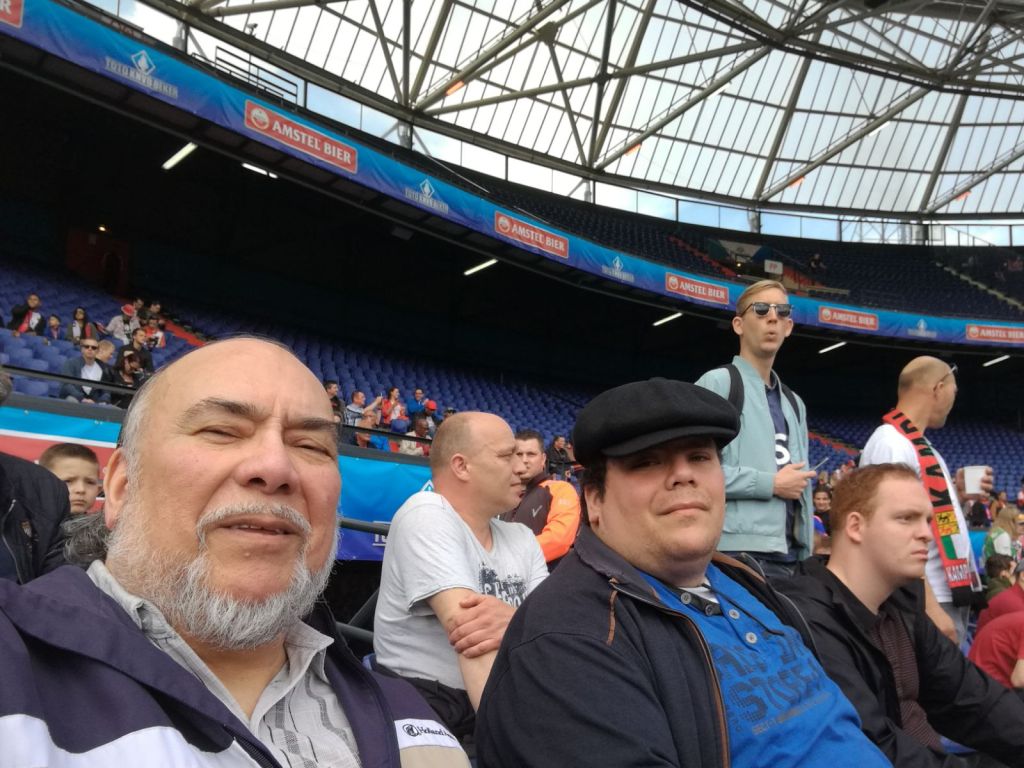 Pa en ik in de Kuip.