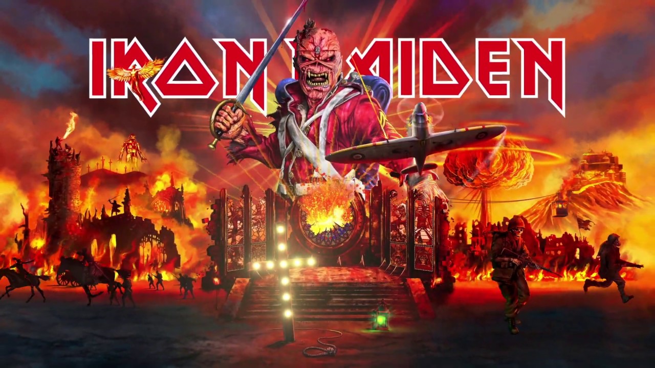 Iron Maiden Legacy of the Beast tour banner, bovenaan de letters Iron Maiden in het iconische font, met erover heen Eddie in een rood Brits uniform met zwaard. Eddie wordt geflankeerd door vuur, paarden, soldaten, verwoesting en een vliegtuig.